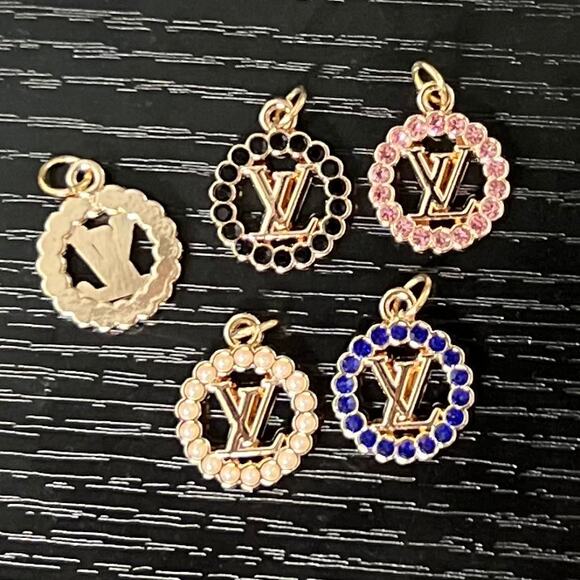 Lot Of 4 Louis Vuitton Round Zipper Pull Button Charms 17mm - Picture 2 of 3